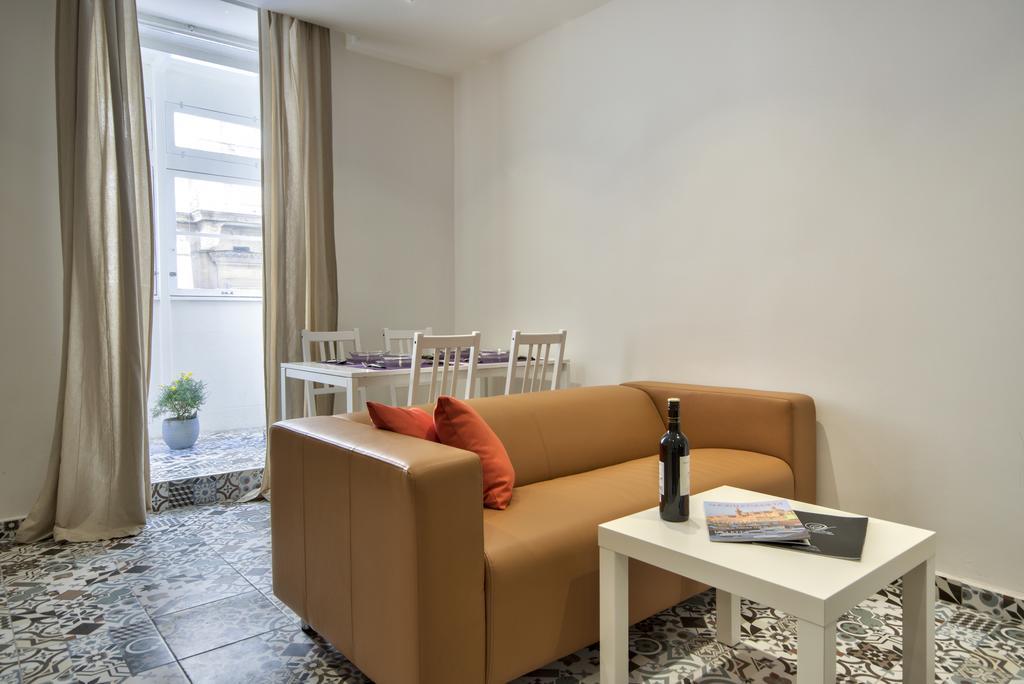 Central Valletta Two Bedroom Apartment エクステリア 写真